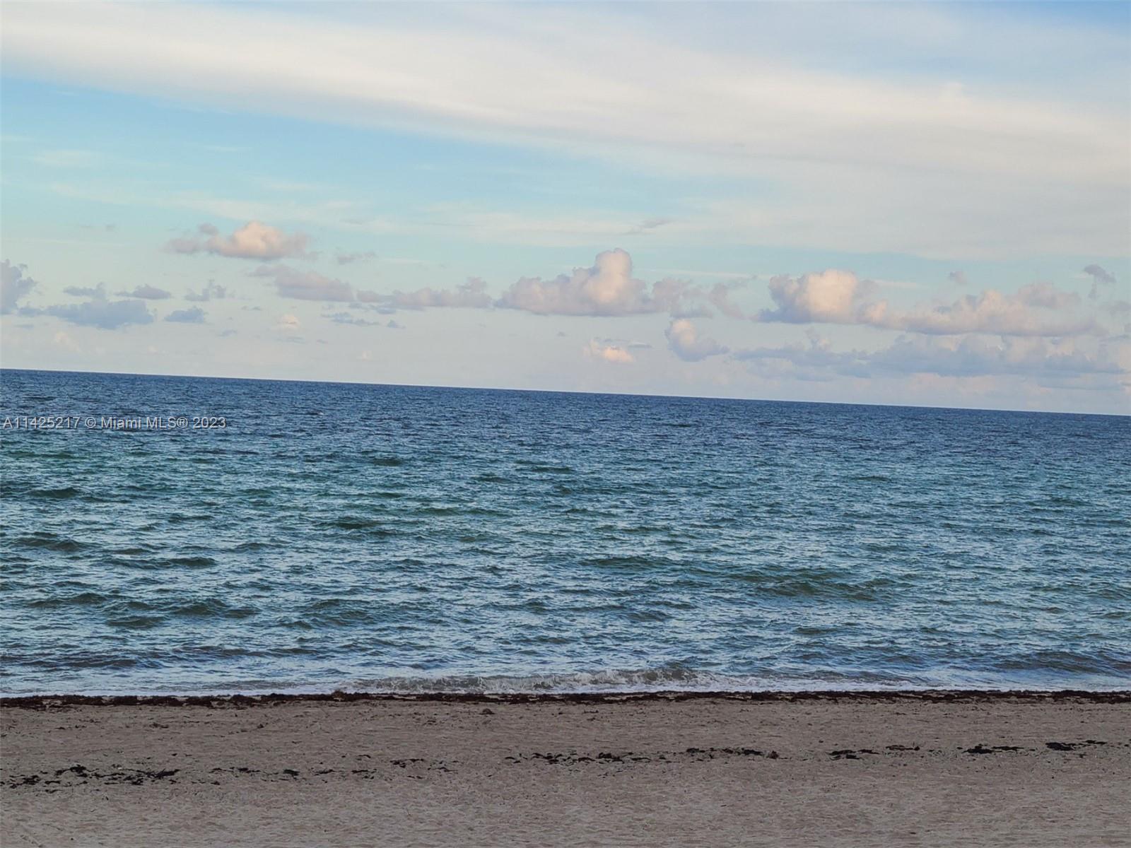 WAVE CONDO - Residential Lease