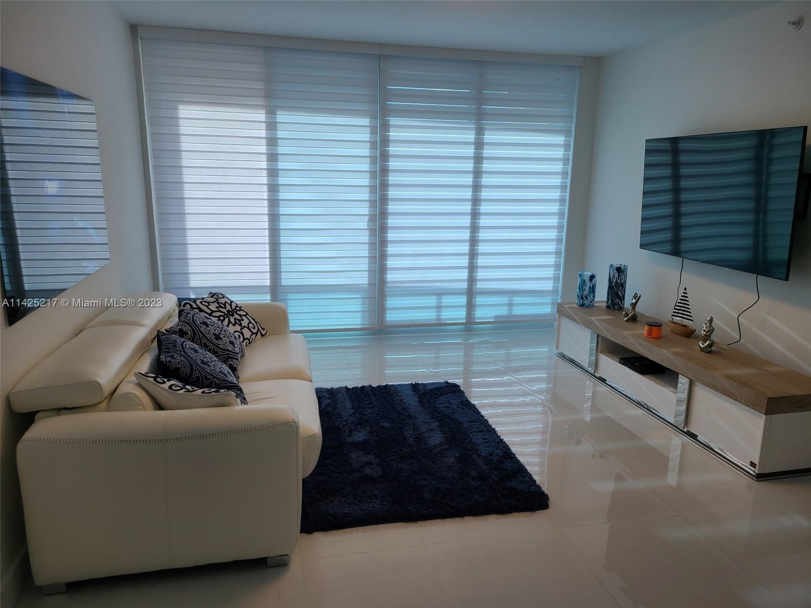 WAVE CONDO - Residential Lease