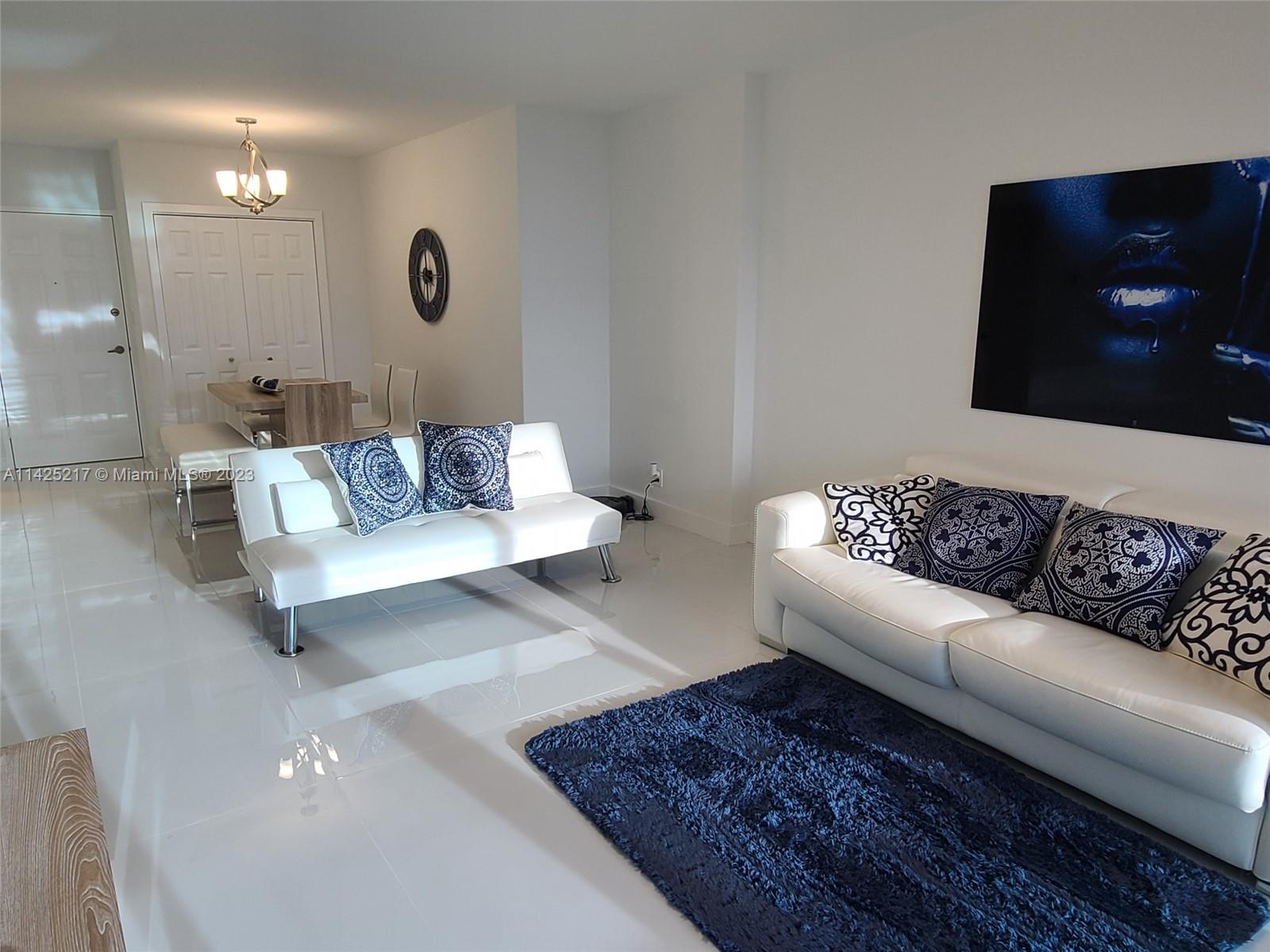 WAVE CONDO - Residential Lease