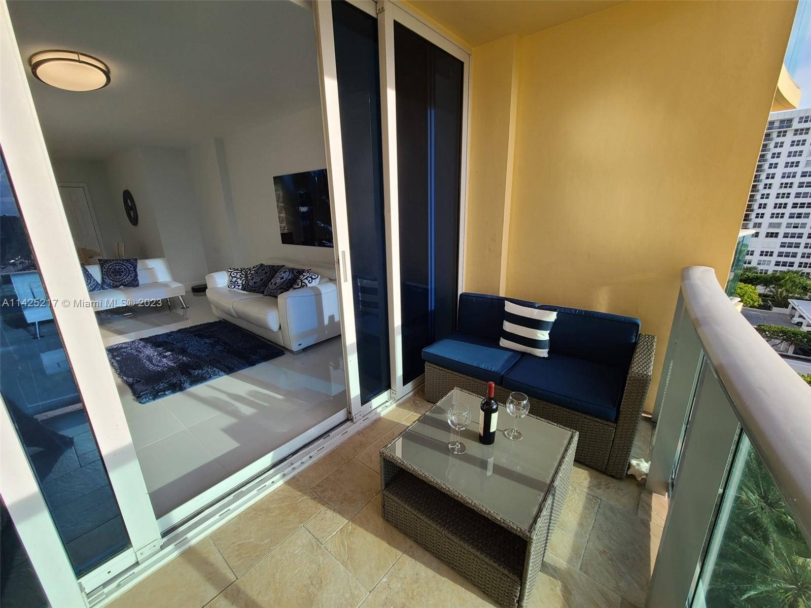 WAVE CONDO - Residential Lease