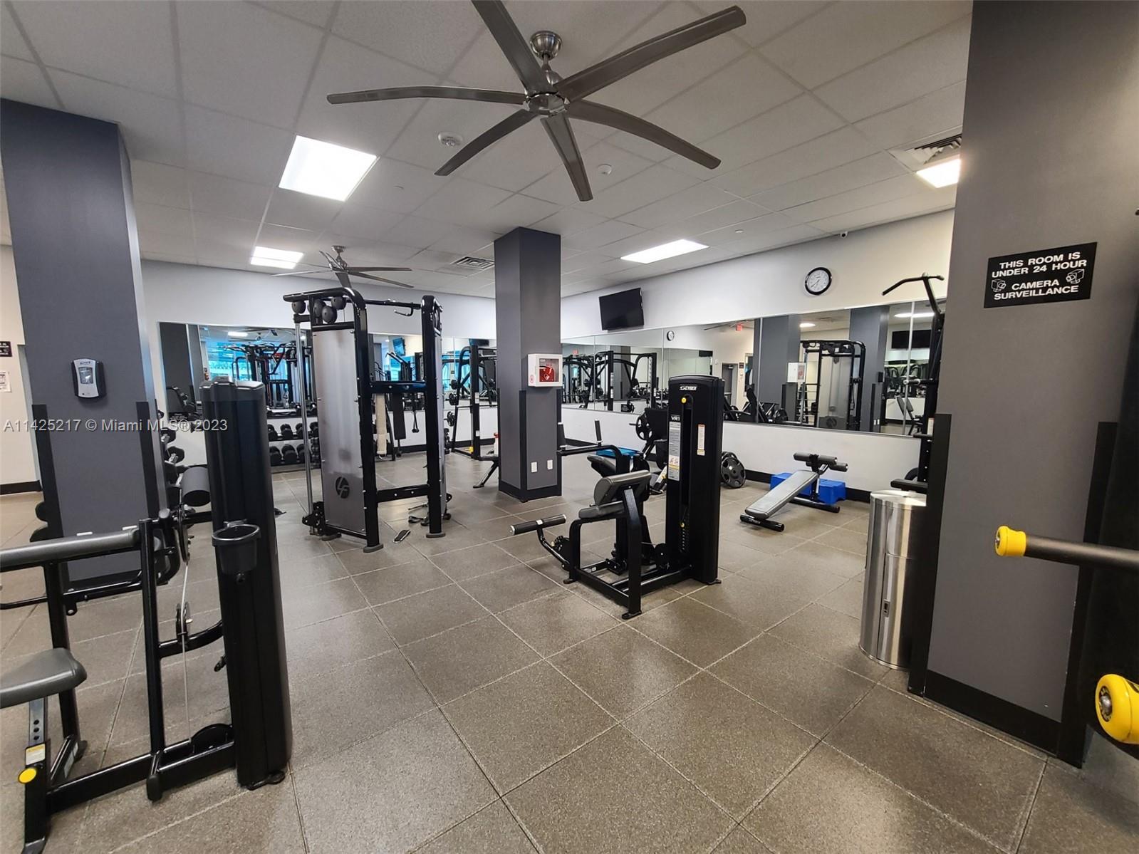 WAVE CONDO - Residential Lease