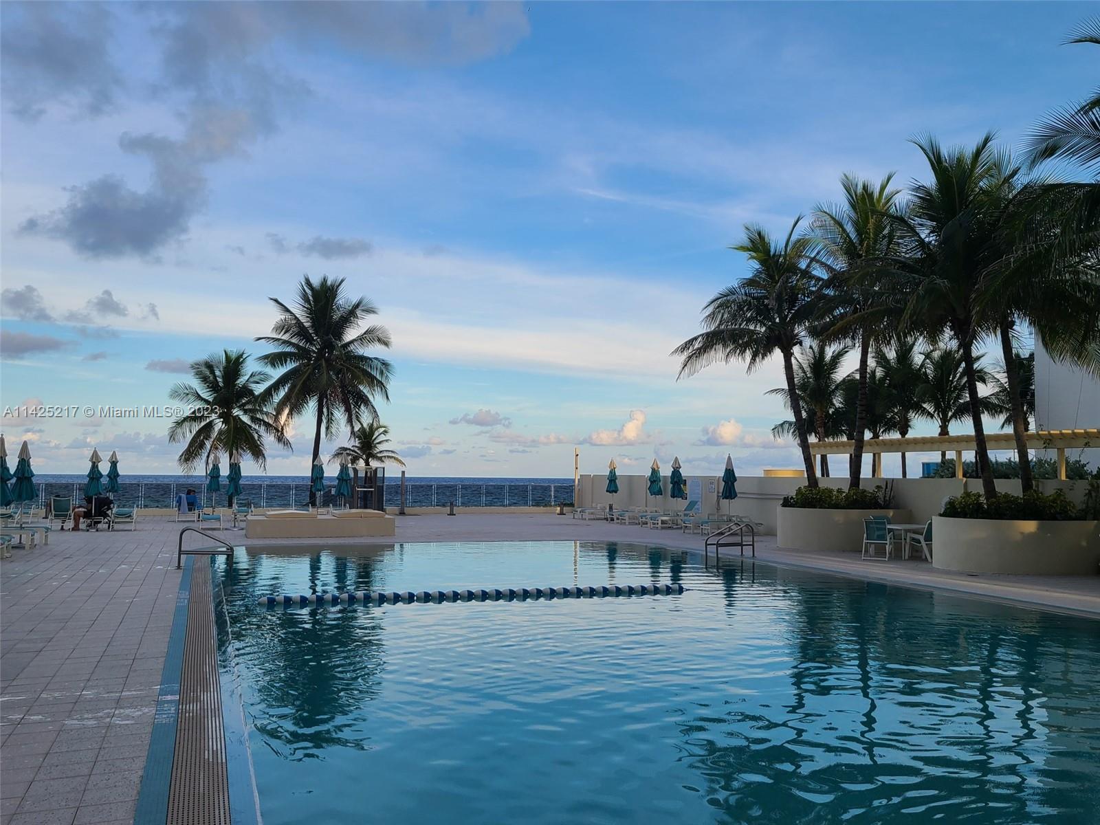WAVE CONDO - Residential Lease
