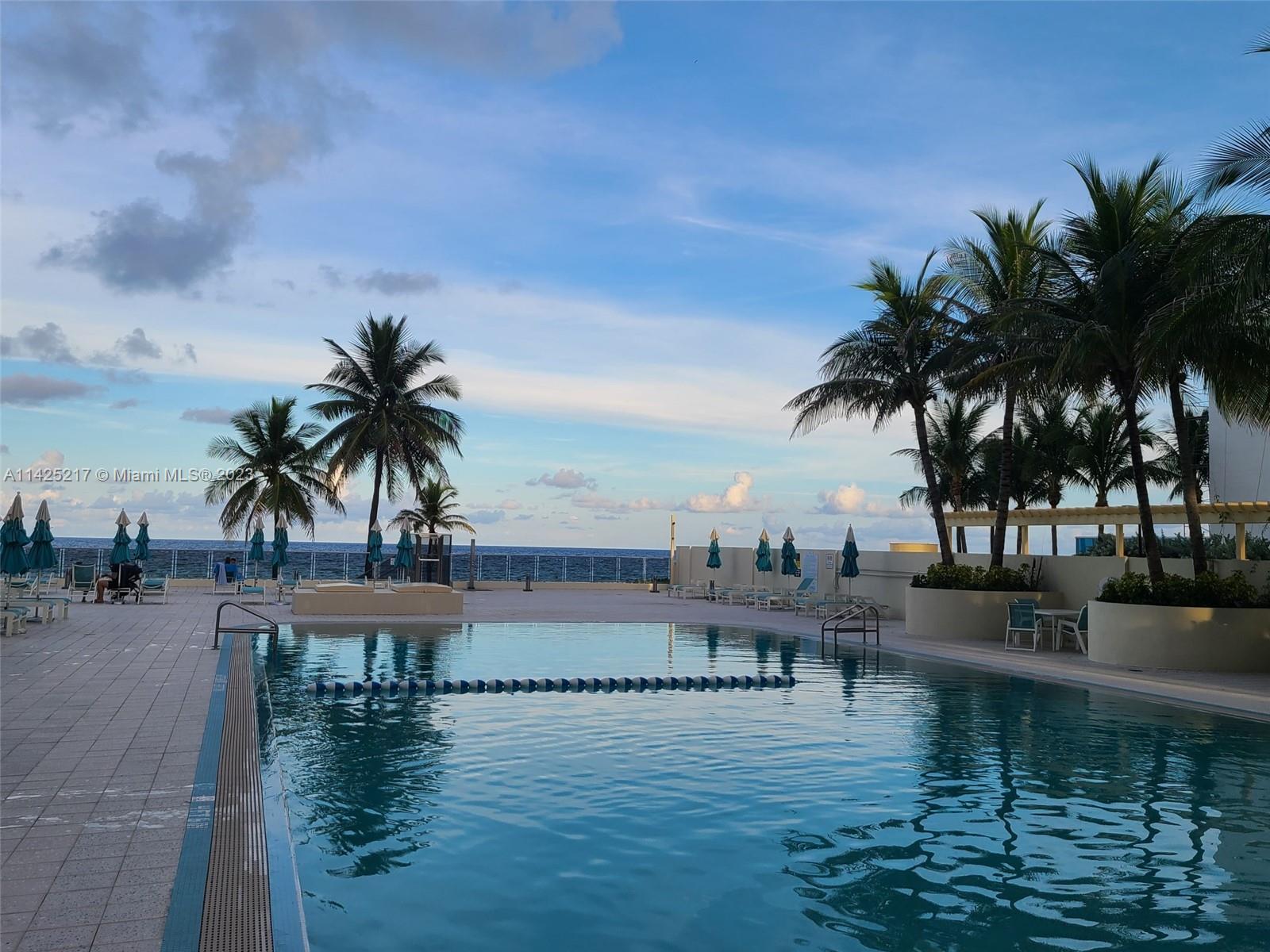 WAVE CONDO - Residential Lease
