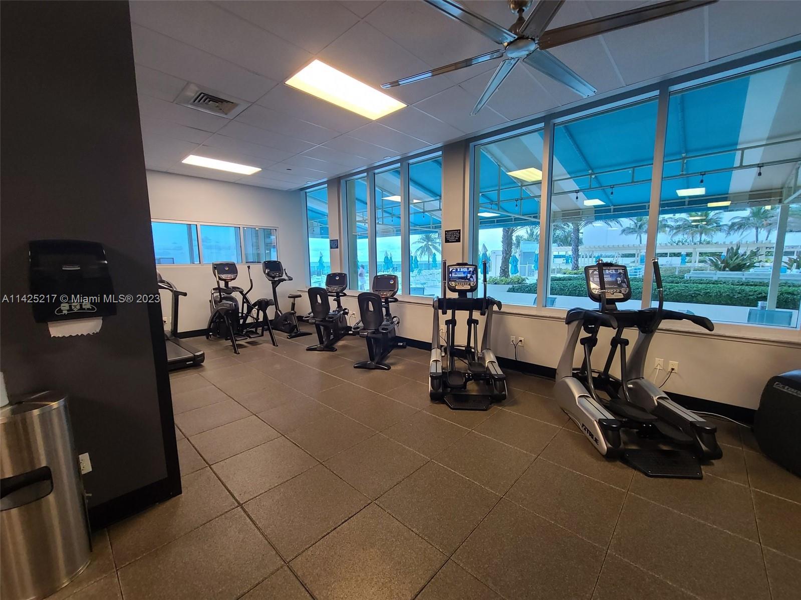 WAVE CONDO - Residential Lease