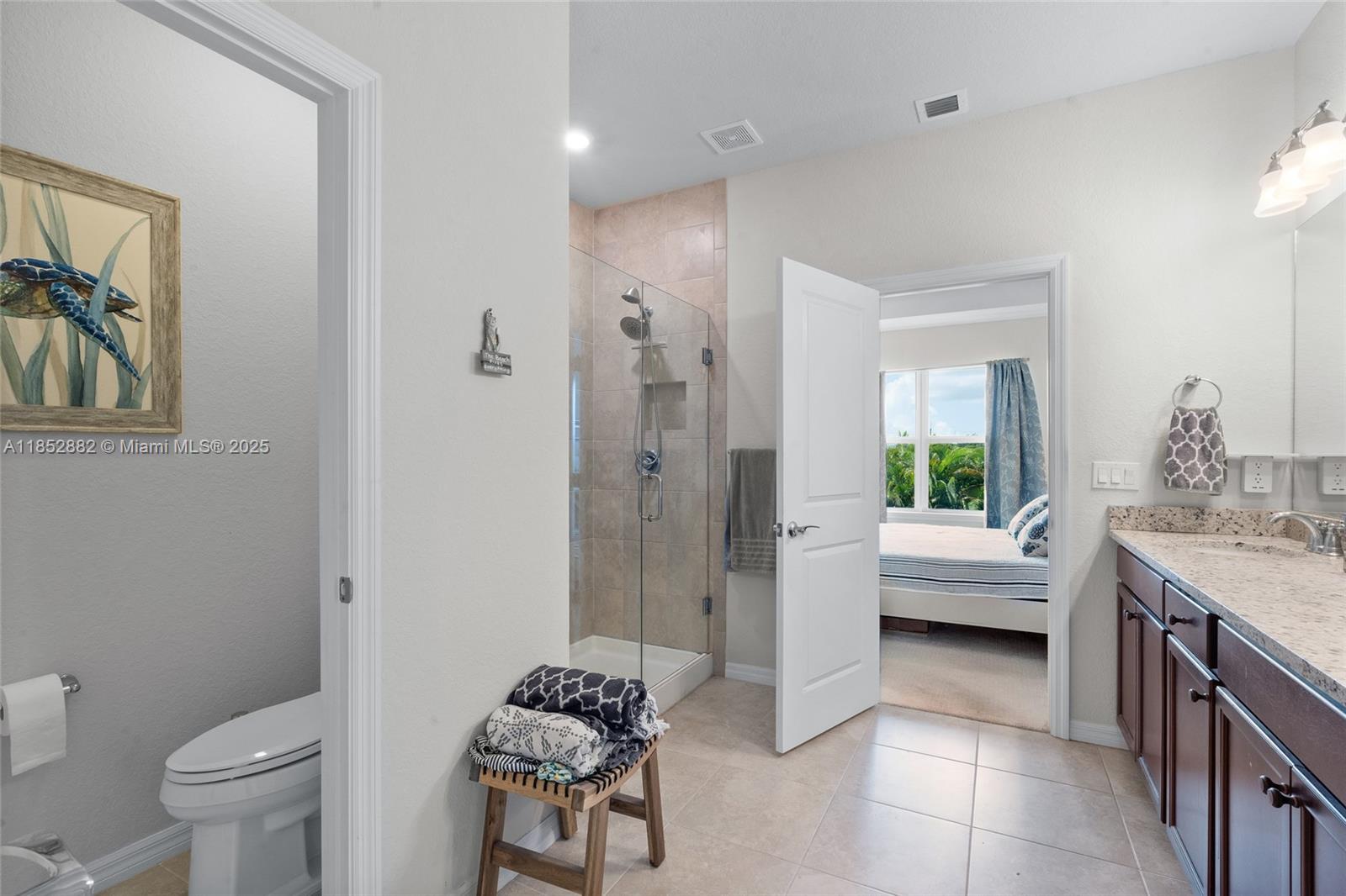 HILLCREST COUNTRY CLUB SO - Residential