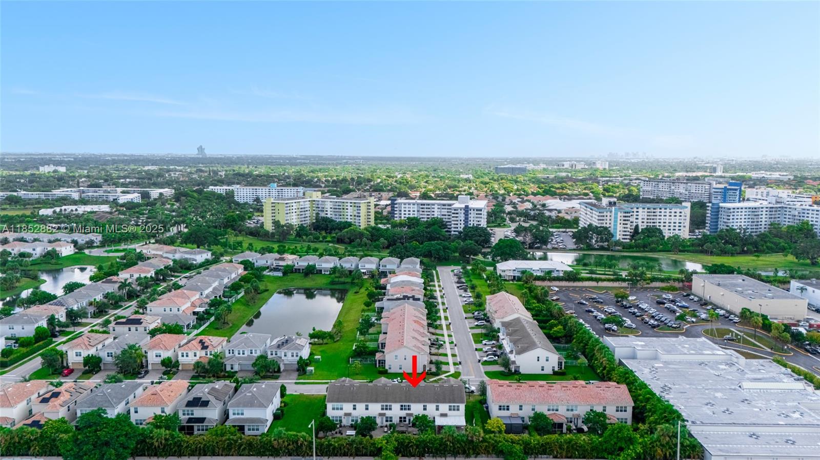 HILLCREST COUNTRY CLUB SO - Residential