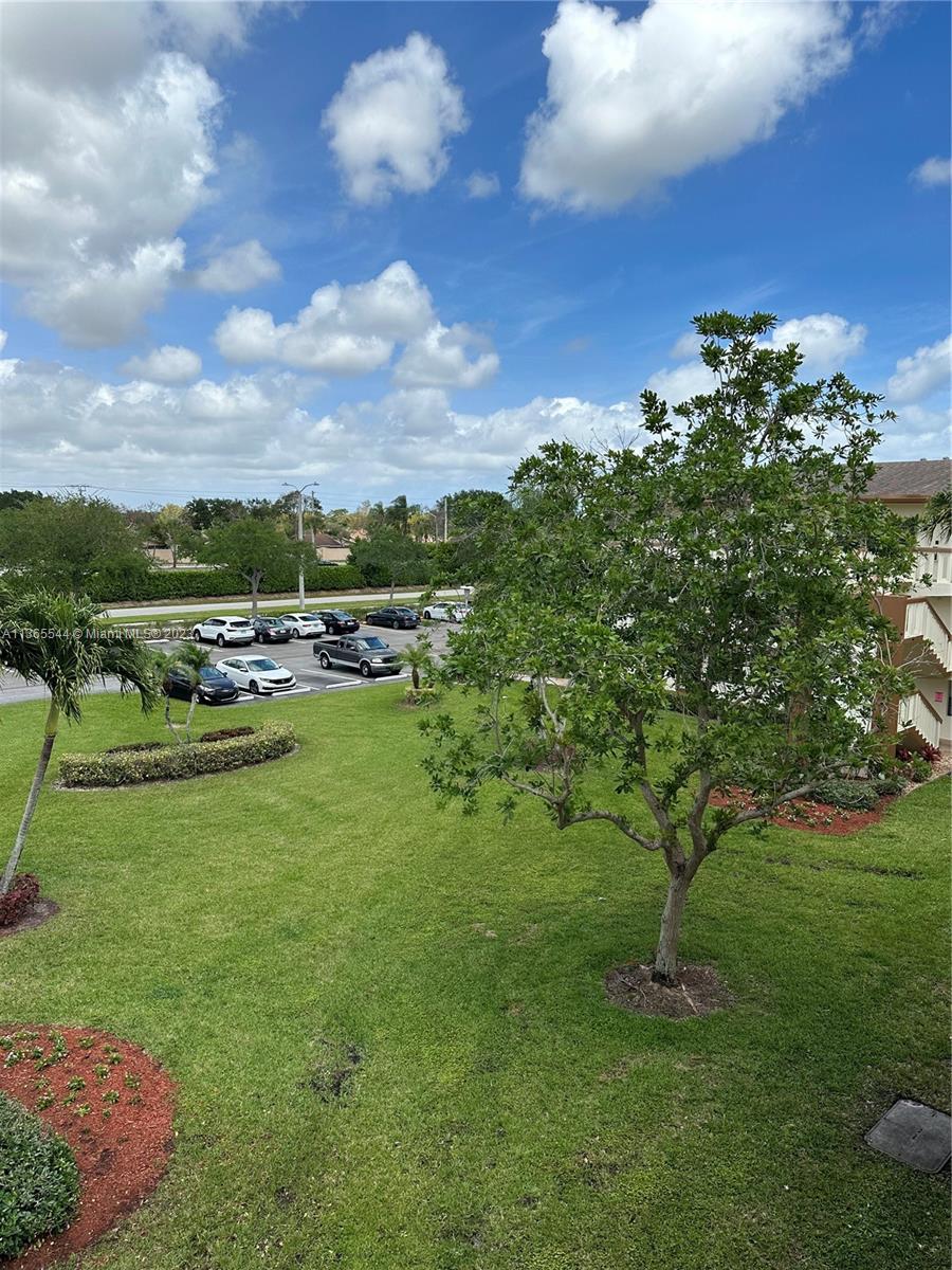 MANSFIELD AT CENTURY VILL - Residential