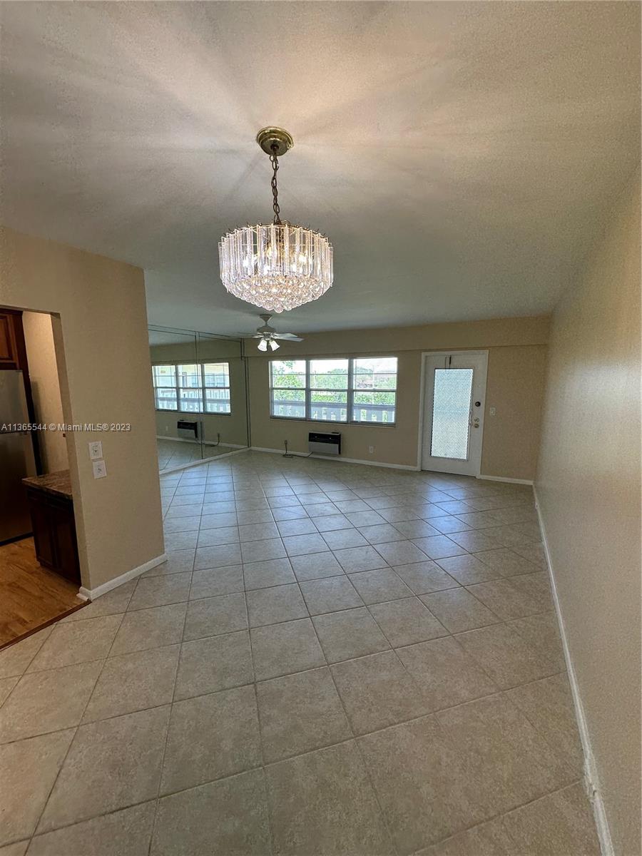 MANSFIELD AT CENTURY VILL - Residential
