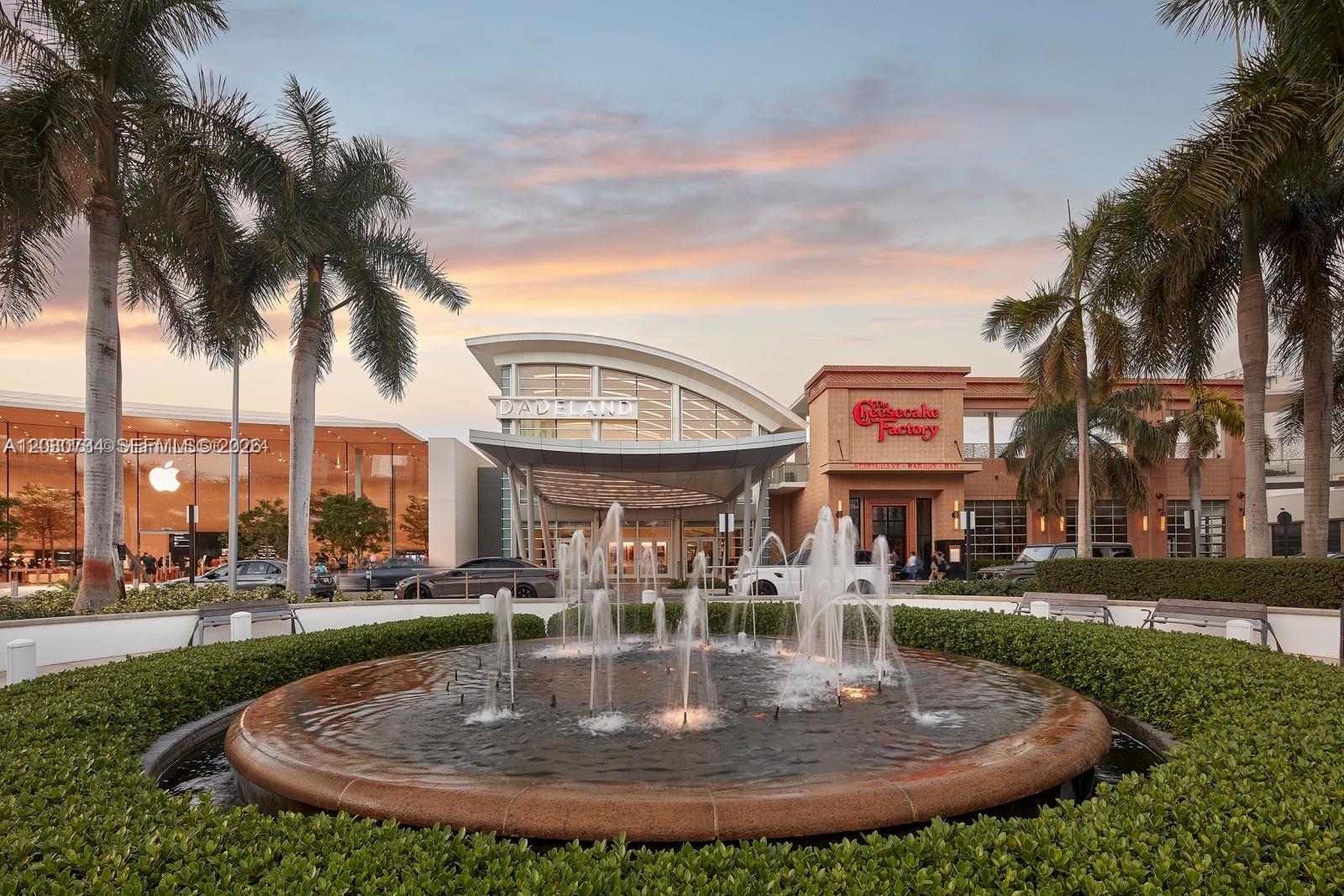 METROPOLIS I AT DADELAND - Residential Lease