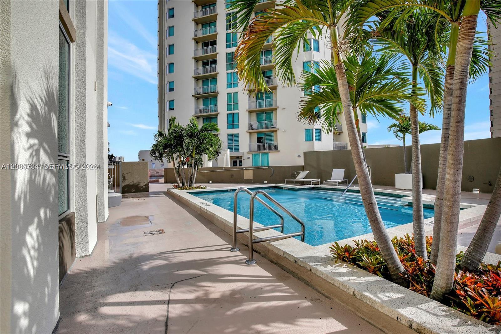 METROPOLIS I AT DADELAND - Residential Lease