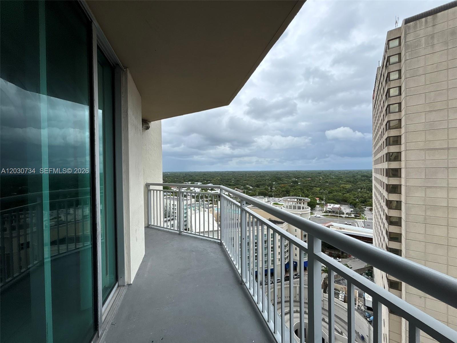 METROPOLIS I AT DADELAND - Residential Lease