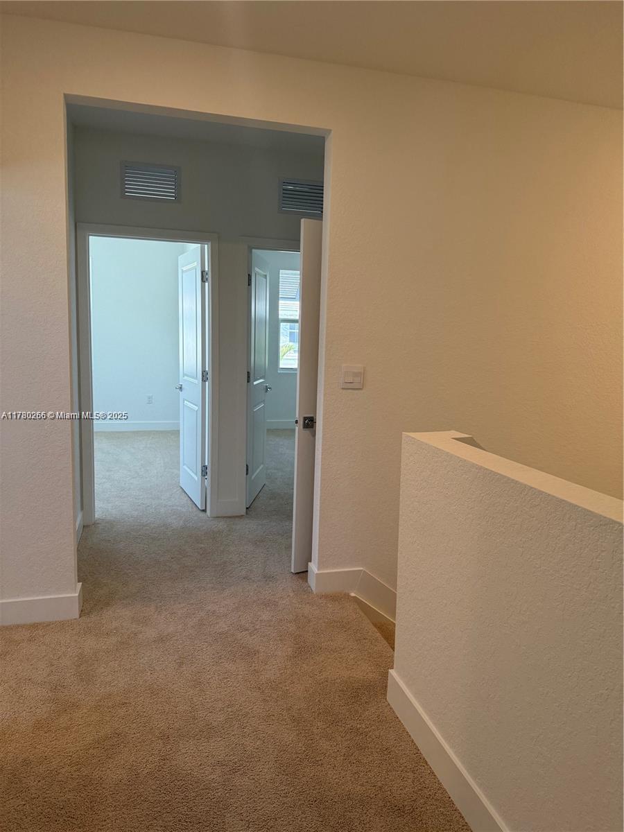 MERRICK SQUARE - Residential Lease