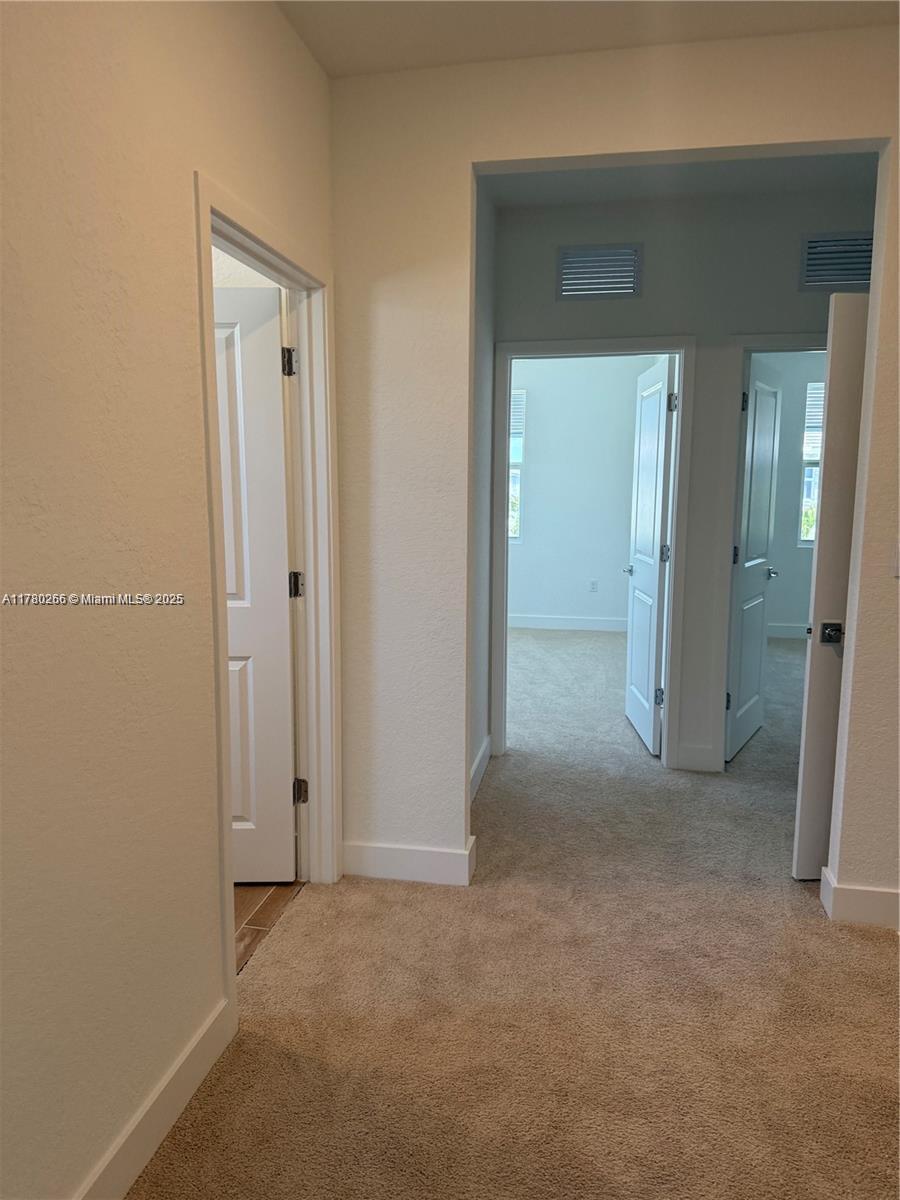 MERRICK SQUARE - Residential Lease