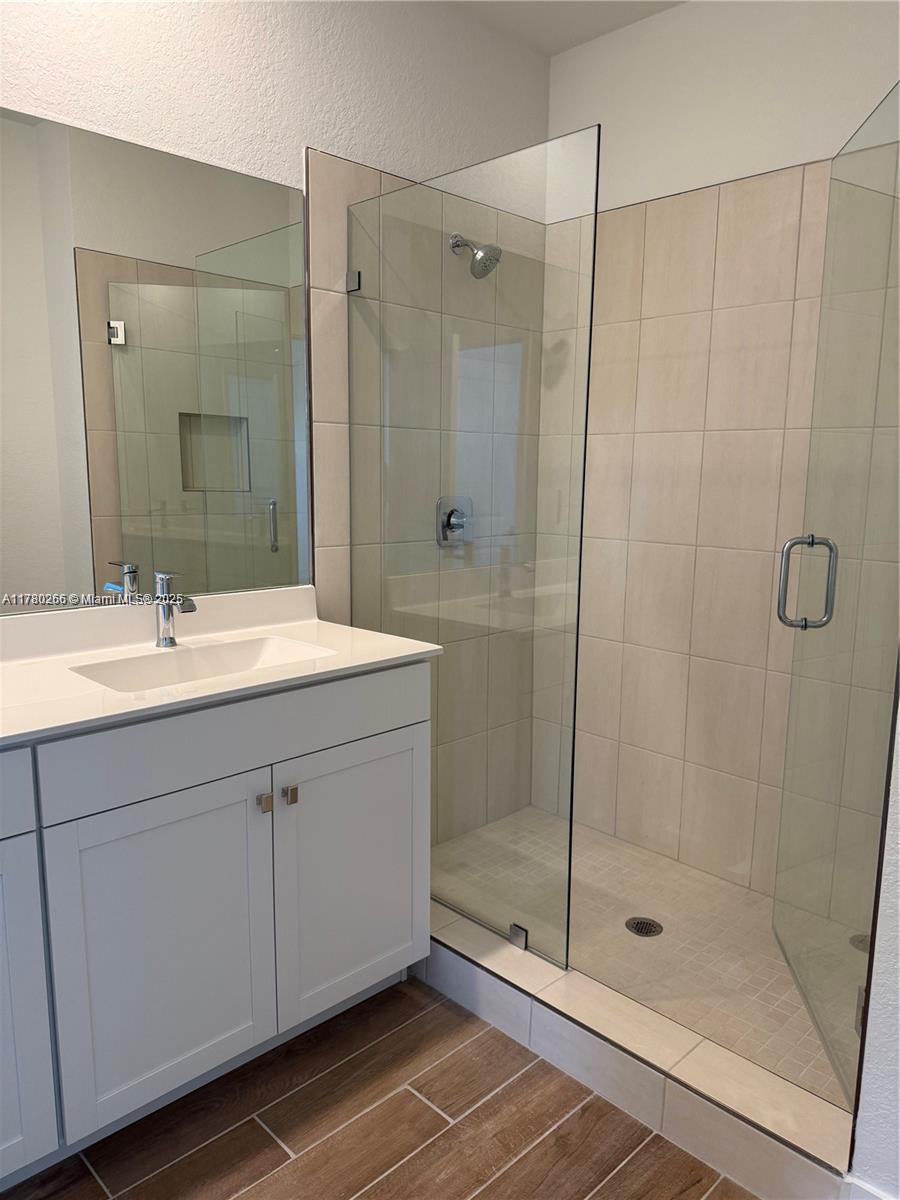 MERRICK SQUARE - Residential Lease