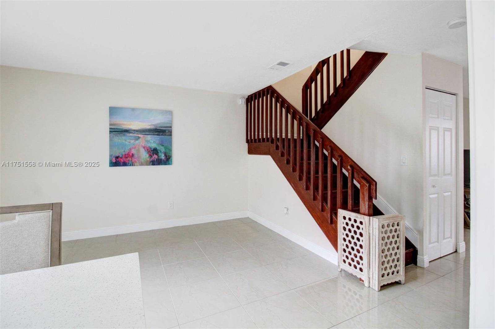 LA MAISON AT THE HAMMOCKS - Residential