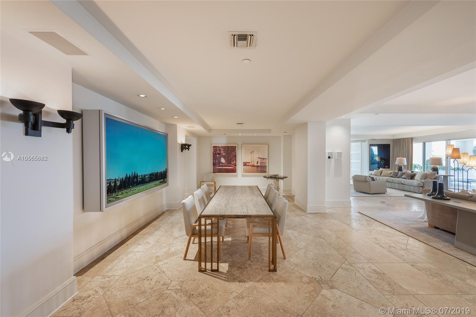 FISHER ISLAND - Residential