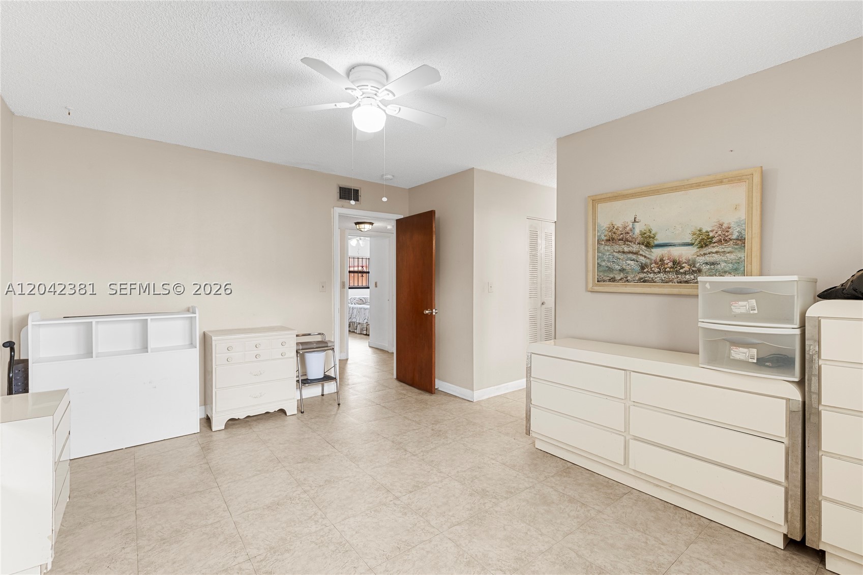 WESTLAND CONDO - Residential