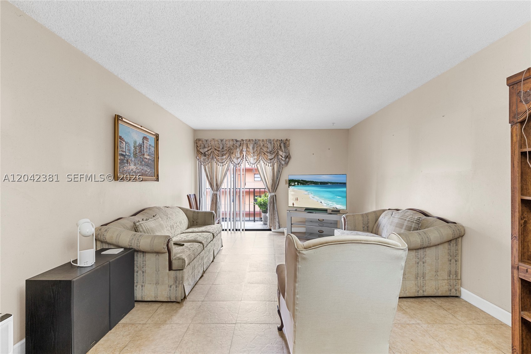 WESTLAND CONDO - Residential