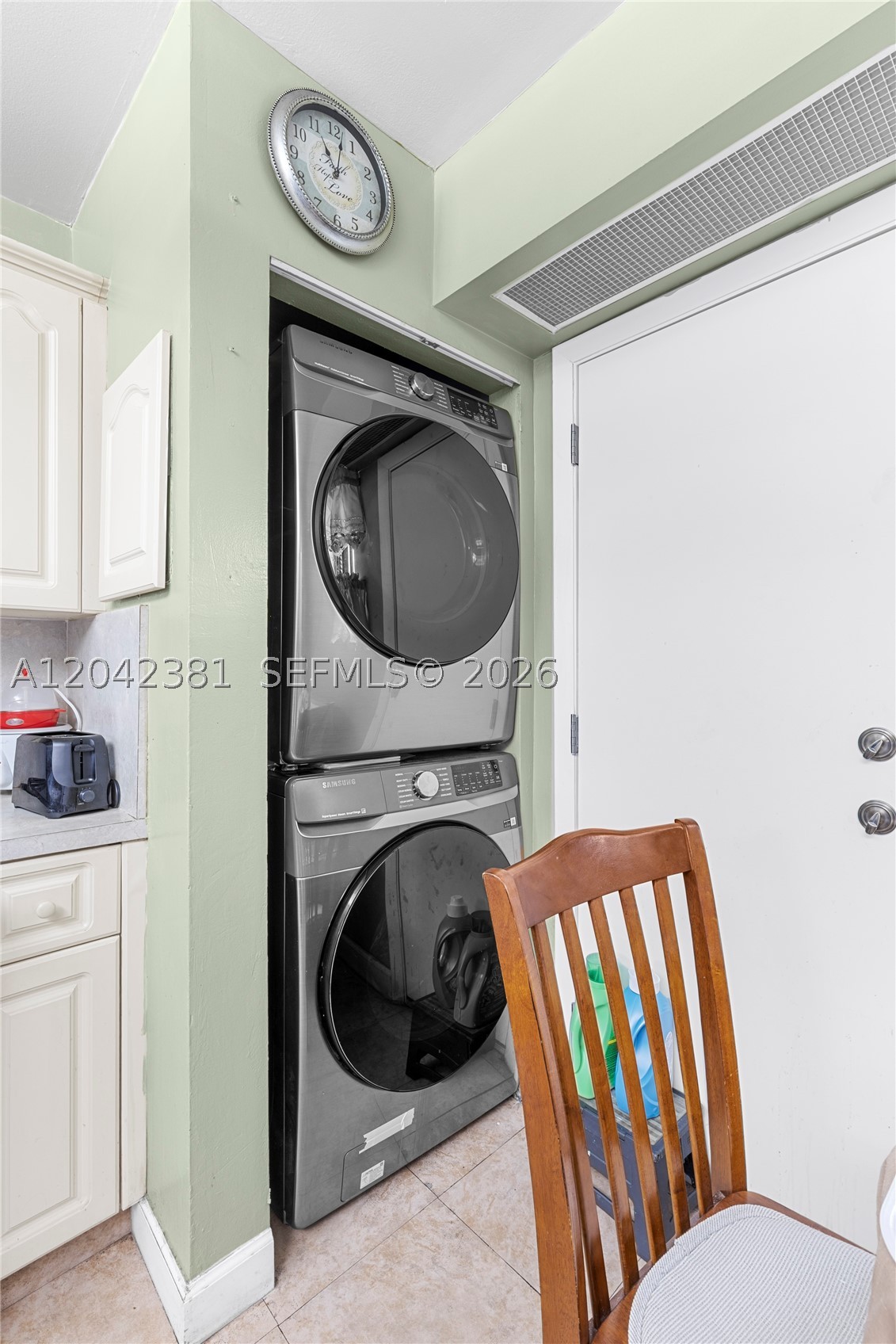 WESTLAND CONDO - Residential