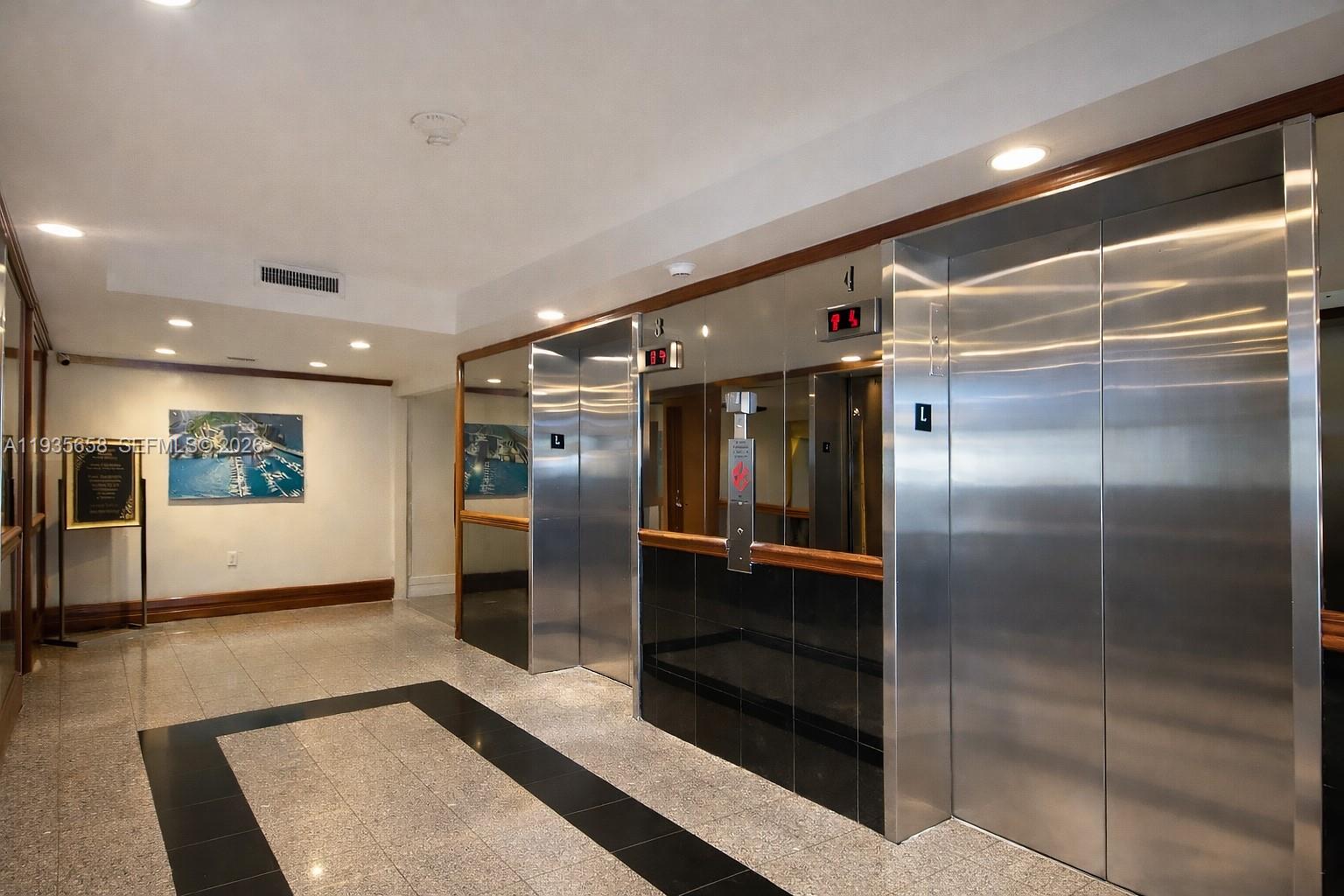 THE GRANDVIEW PALACE COND - Residential