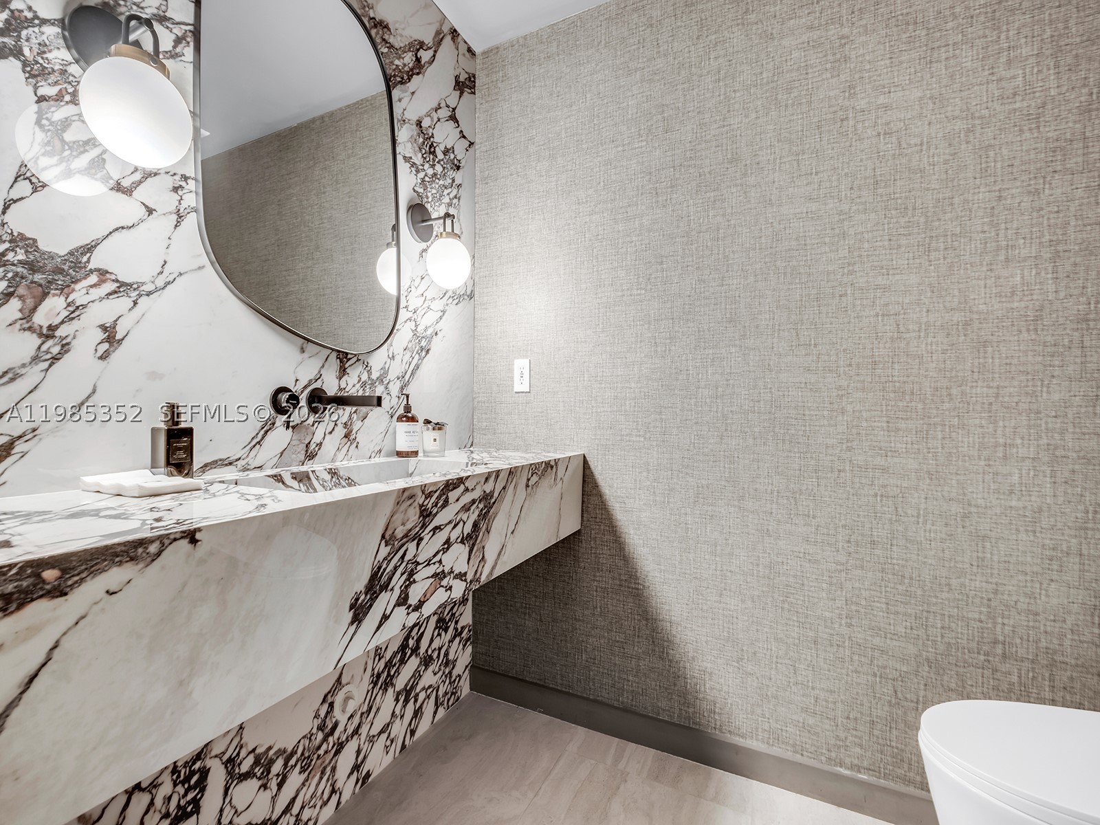 ROYAL PALM HARBOR 1ST ADD - Residential