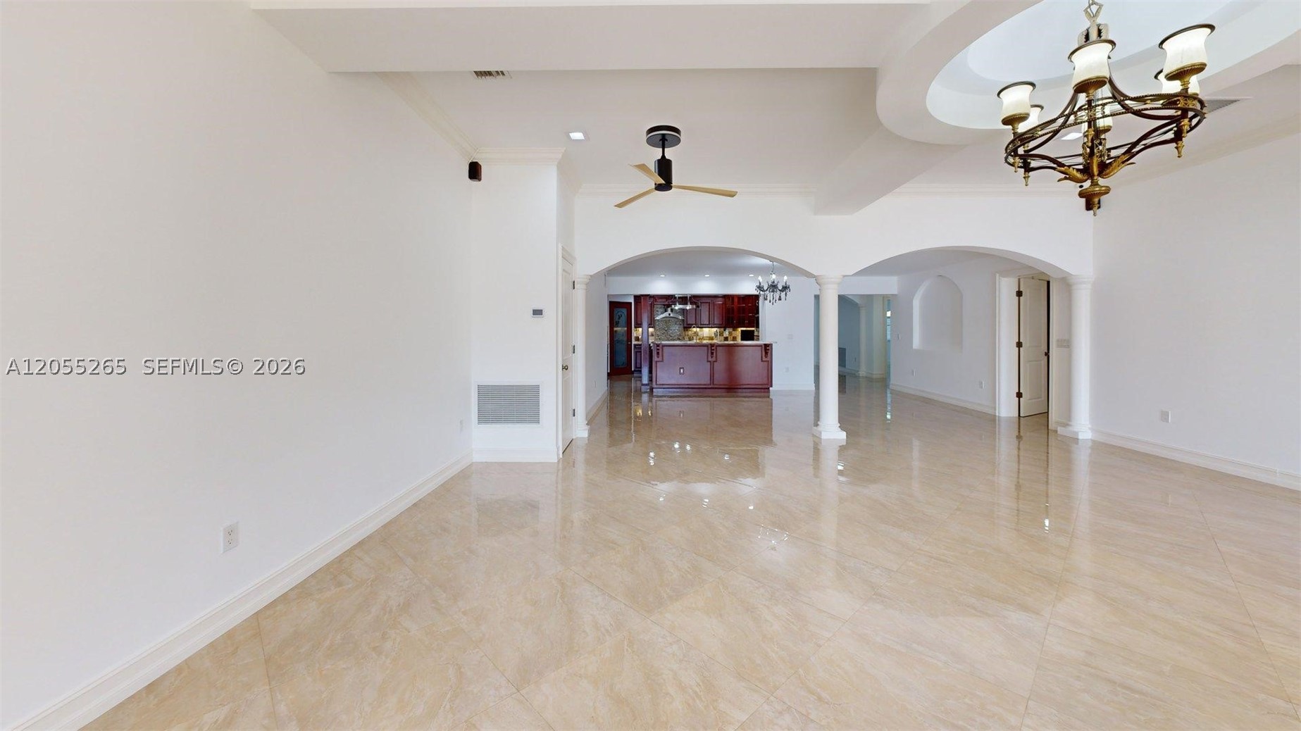 LAKE LAURENCE ESTS 1ST ADD - Residential