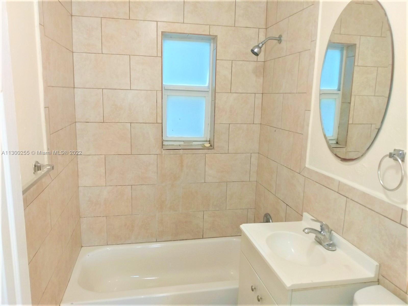 LAKE AVE ADD TO WPB - Residential Lease