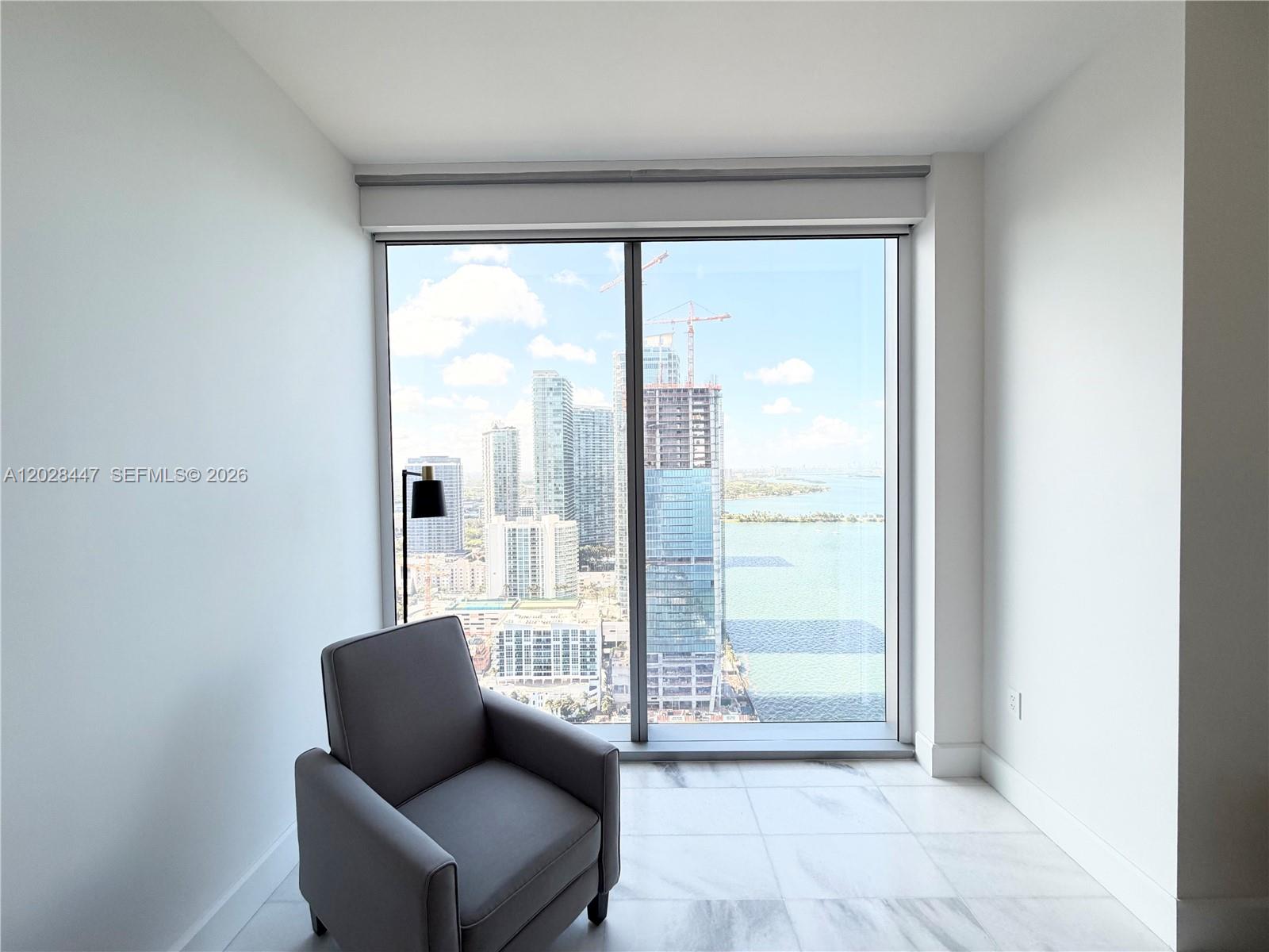 ESCOTTONIA PARK - Residential Lease