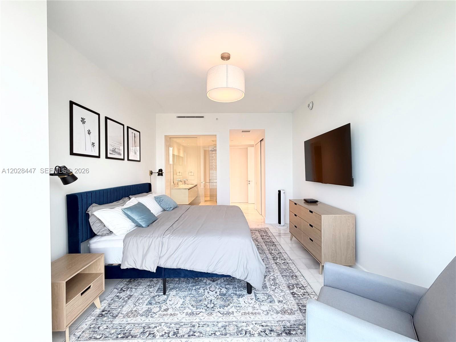 ESCOTTONIA PARK - Residential Lease