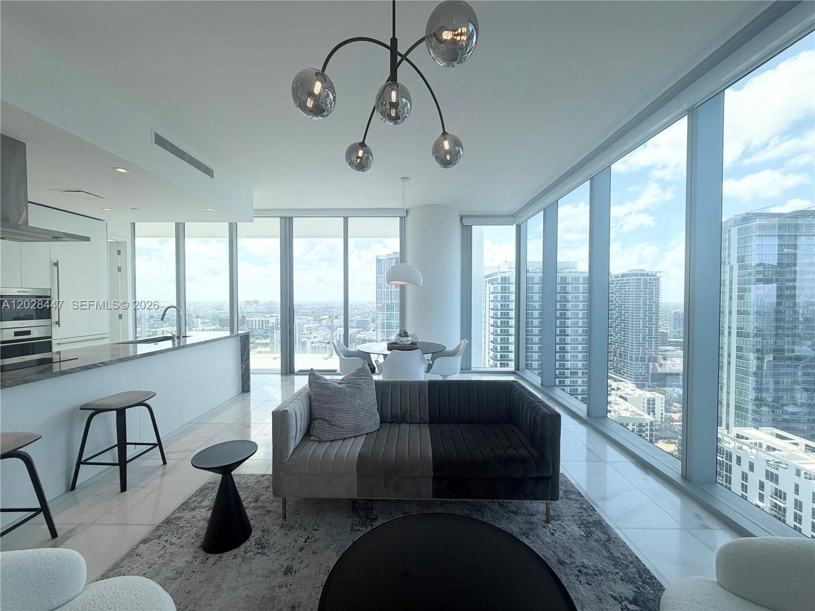 ESCOTTONIA PARK - Residential Lease