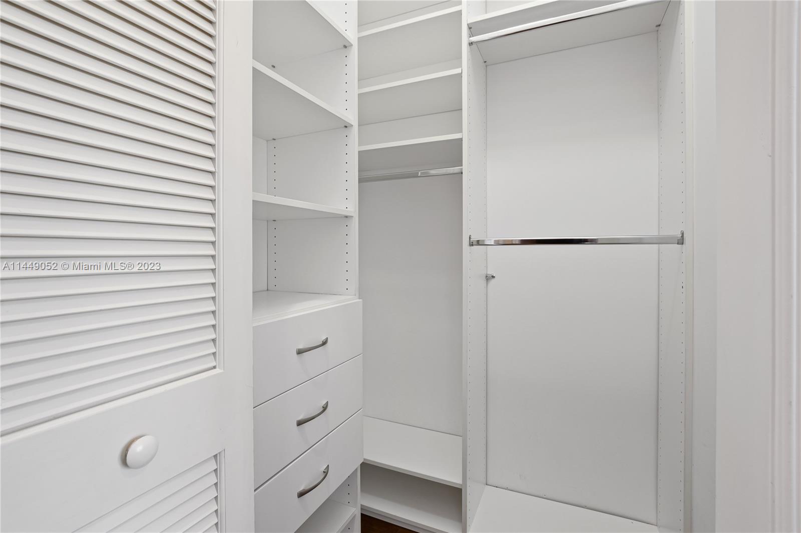 OAK LANE - Residential Lease