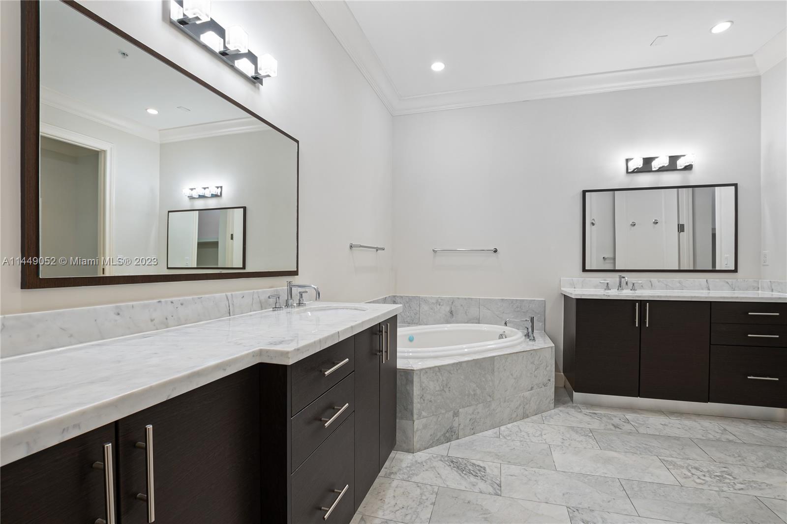 OAK LANE - Residential Lease