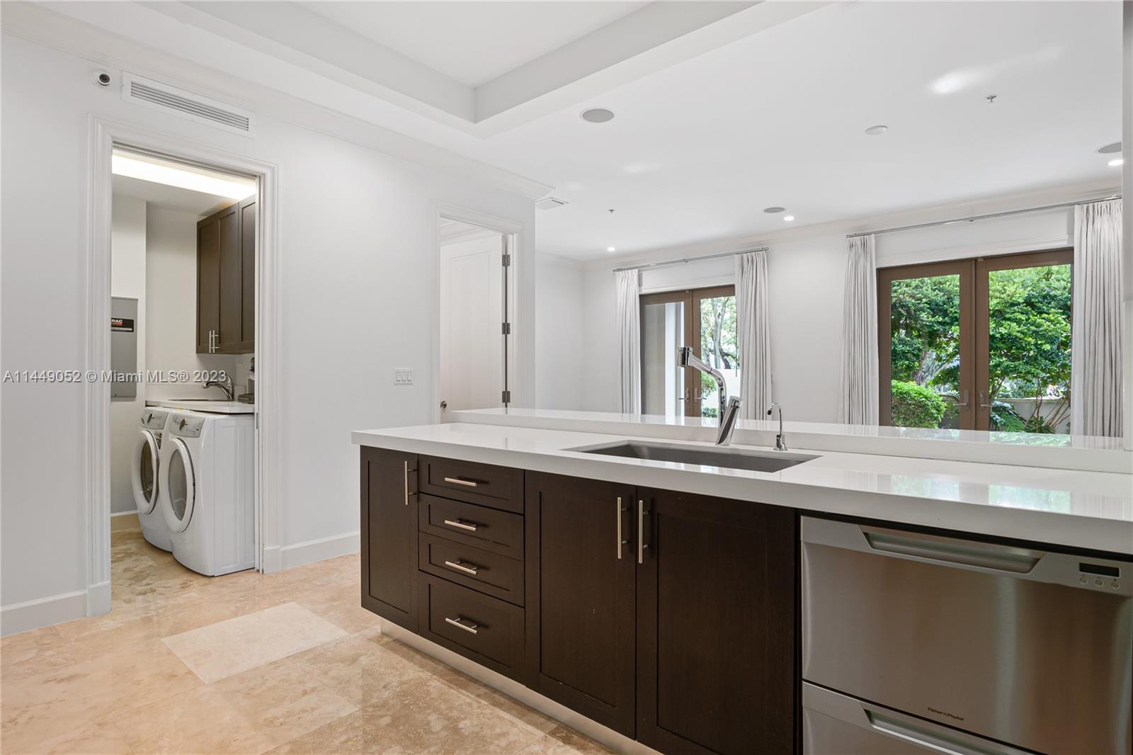 OAK LANE - Residential Lease