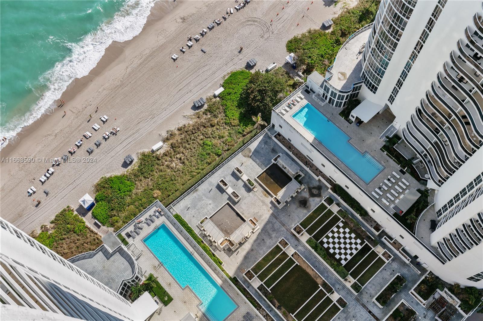 TRUMP TOWERS 2 - Residential Lease