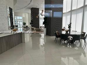 TRUMP TOWERS 2 - Residential Lease