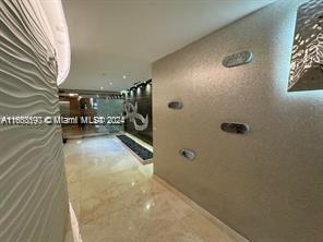 TRUMP TOWERS 2 - Residential Lease