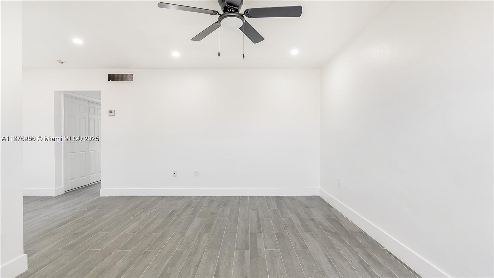 CLIFTON MANOR - Residential Lease