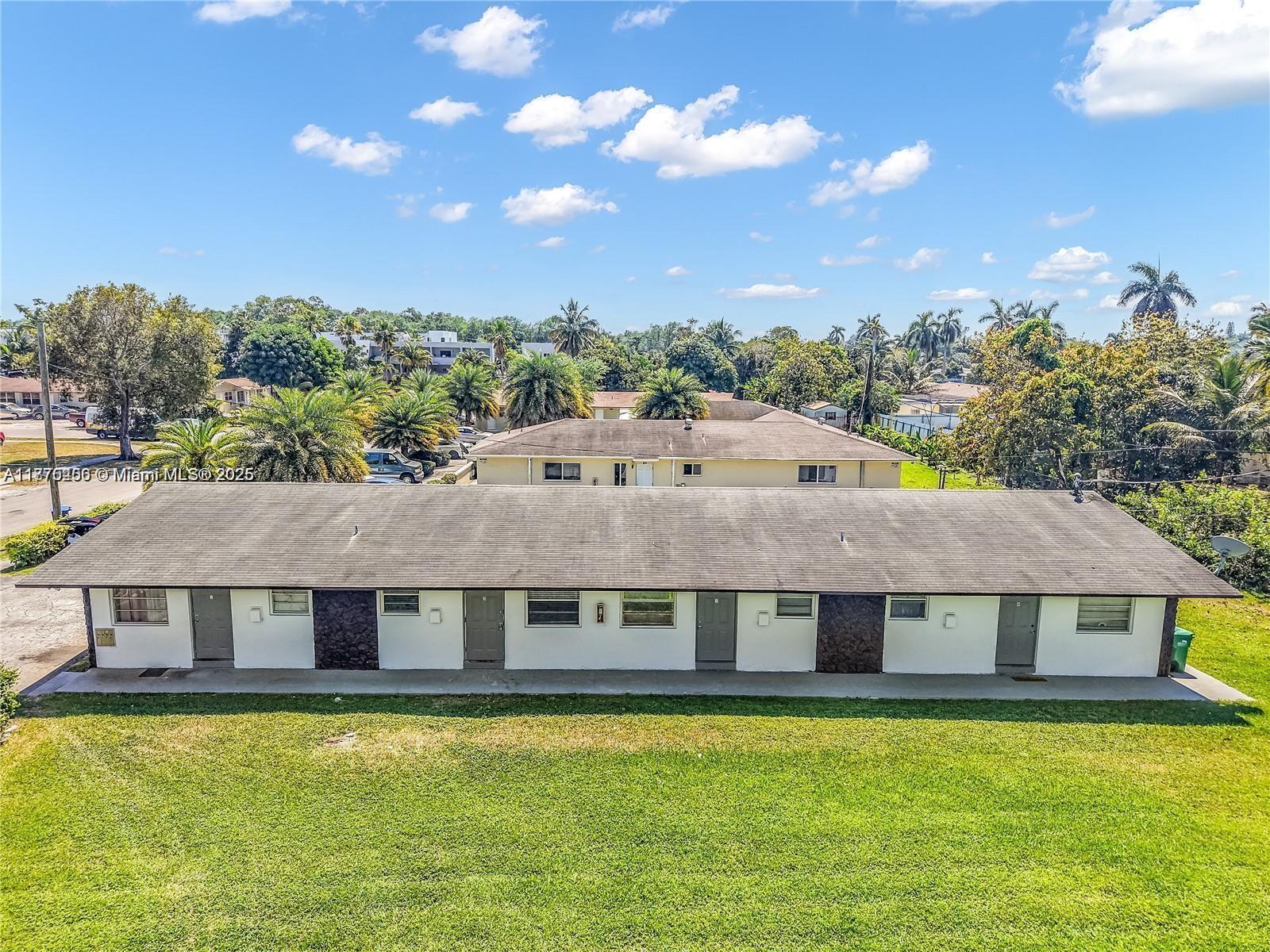 CLIFTON MANOR - Residential Lease