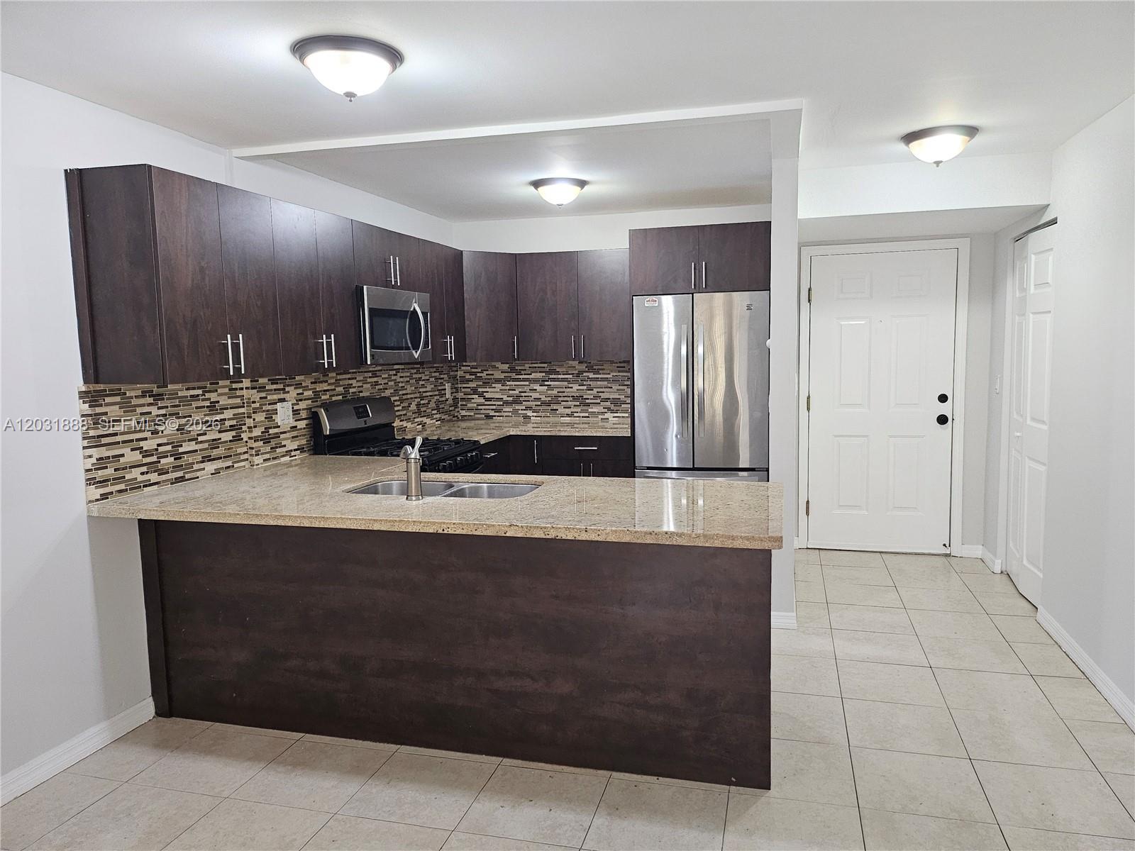 VILLAGIO AT PALMETTO BAY - Residential Lease