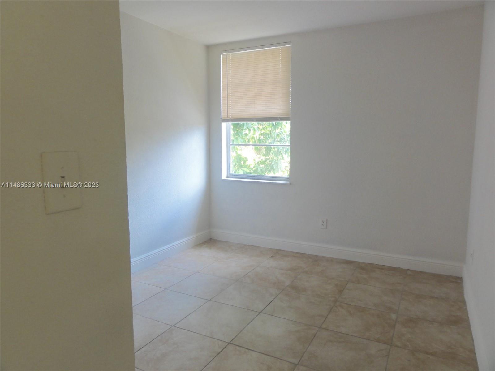 CAMBRIDGE CONDO - Residential Lease