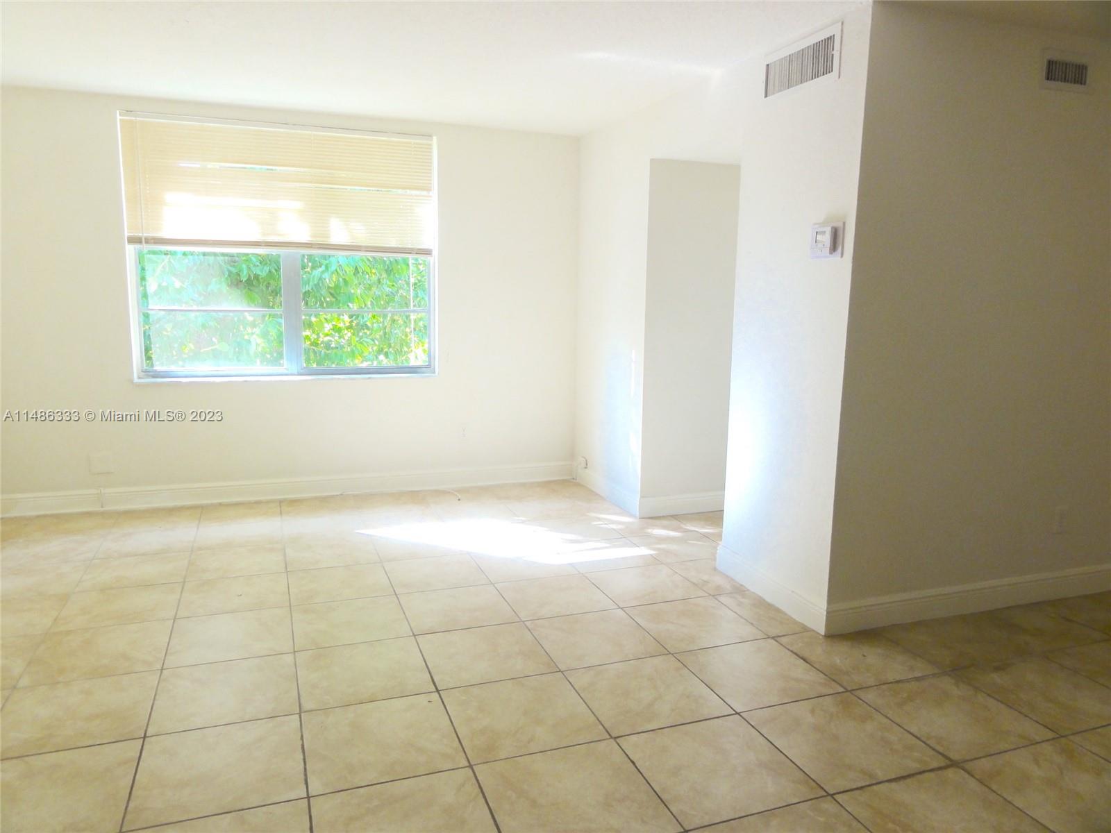 Beautiful and spacious 2 Bedroom/1 Bathroom apartment centrally located in the heart of Hialeah, close to Westland Mall and Palmetto Expressway.