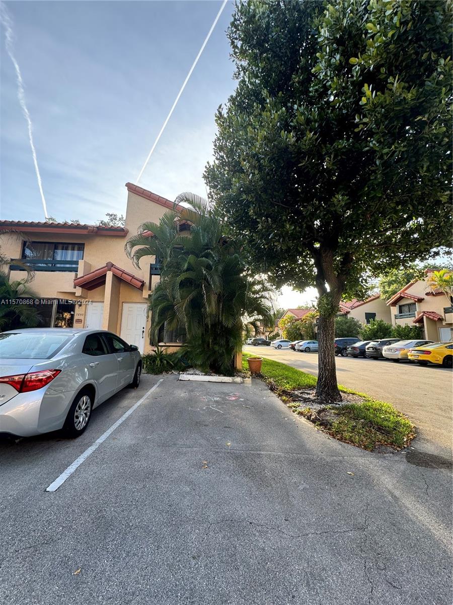 Rare find alert! Welcome to Miami's little hidden secret in Dadeland Cove! This 3 bed, 2.5 bath corner unit offers an open concept layout and a private patio, perfect for relaxing or entertaining. Conveniently located near Target, Whole Foods, Dadeland, Metro, and the Palmetto Expressway, this gem also features community pool access and 24/7 security in a gated community. With a washer and dryer in unit, plus plenty of guest parking and two designated spots right in front of your home, this is an opportunity you don't want to miss!