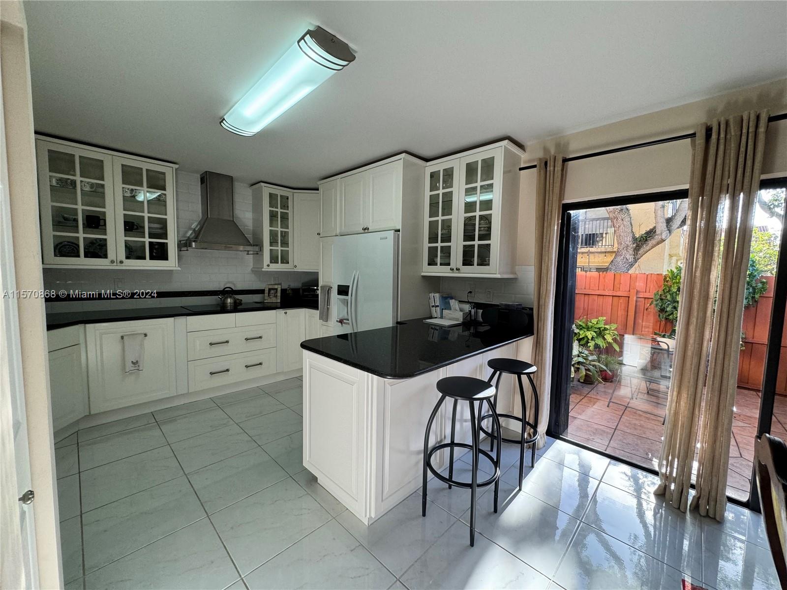 DADELAND COVE SEC 2 - Residential