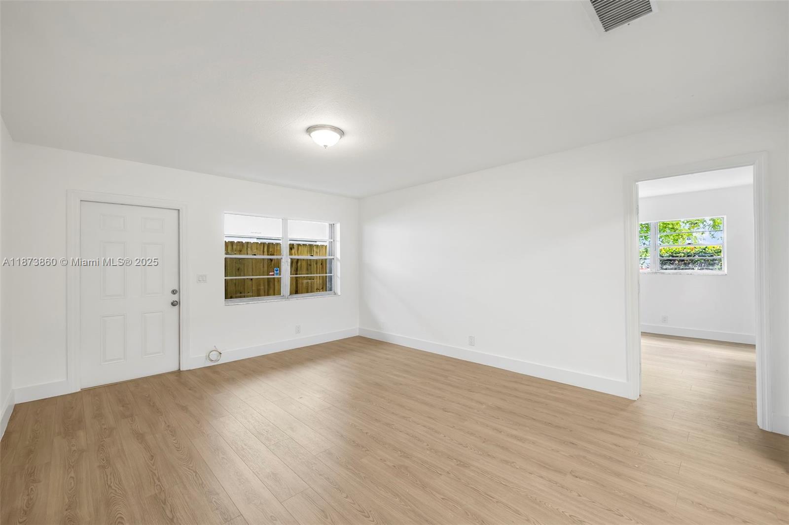 HOLLYWOOD SOUTH SIDE ADD - Residential Income