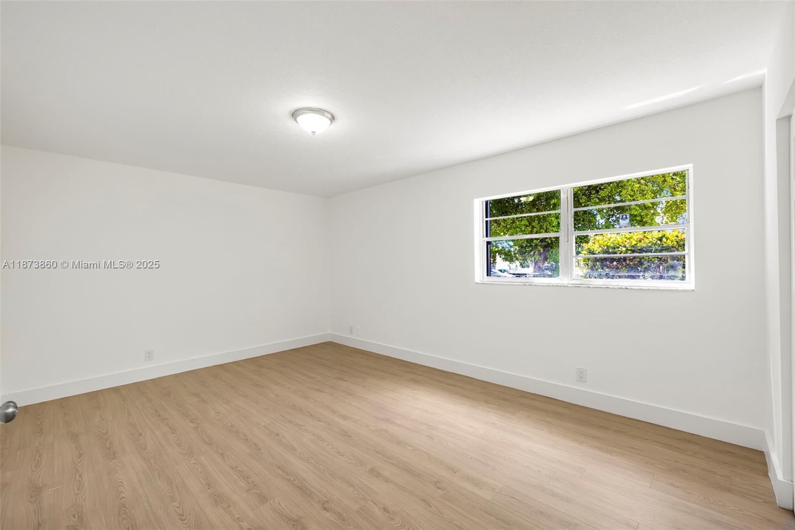 HOLLYWOOD SOUTH SIDE ADD - Residential Income
