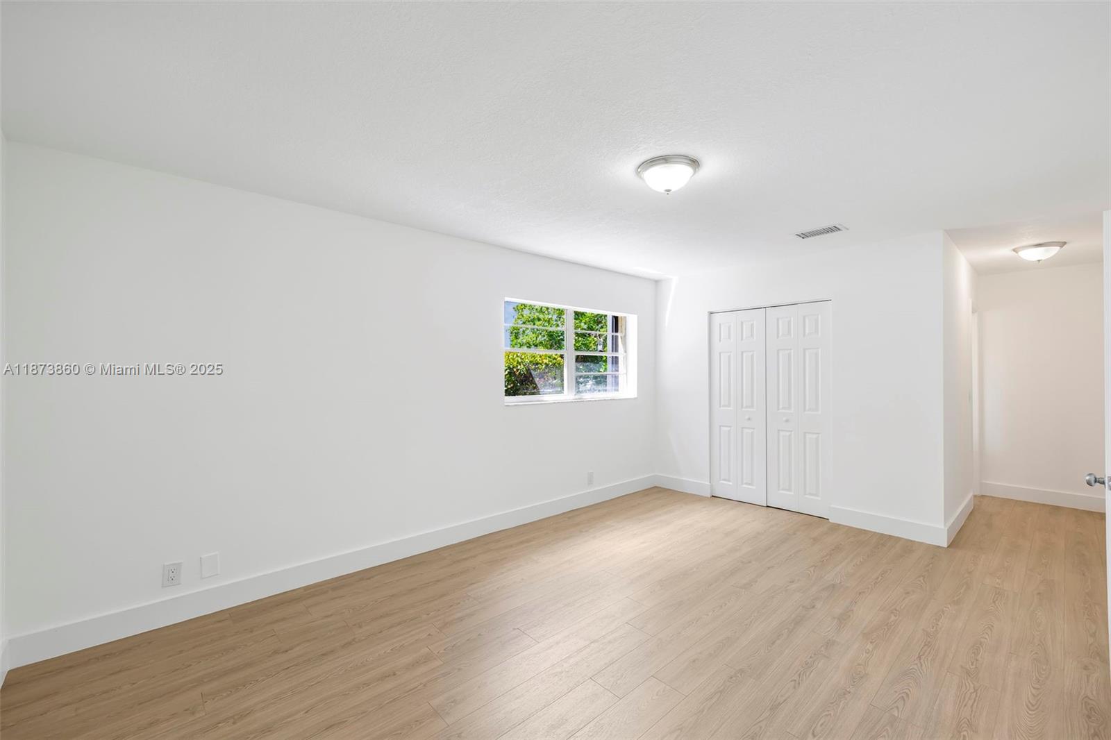 HOLLYWOOD SOUTH SIDE ADD - Residential Income