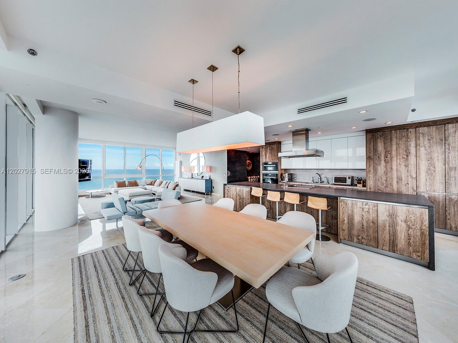CONTINUUM ON SOUTH BEACH - Residential Lease