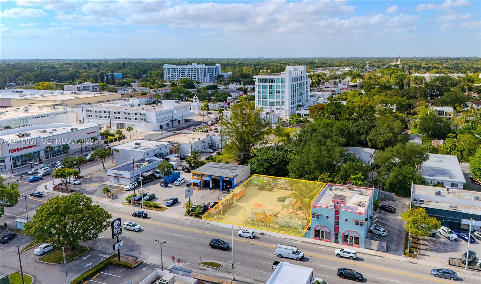 Offering exceptional visibility to over 67,000 AADT of circulating traffic, this rarely available raw land parcel is ideally suited for a wide range of development options both near and long-term including retail, office, hotel,
multi-family and mixed-use projects. Positioned just East of Biscayne Boulevard at the boundary of the Shorecrest, Little River, and MiMo District neighborhoods, this is the ideal acquisition for buyers to land-bank, build or entitle as the area experiences rapidly increasing development momentum. Surrounded by a mix of both national and mom &
pop retailers, the site provides optionality, utility, and even interim income from its temporary F&B program. The combination of strong exposure, functional scale and flexible use potential creates a compelling opportunity for developers and end-users alike to capitalize on continued growth within this rapidly evolving corridor, ahead of
real value appreciation.