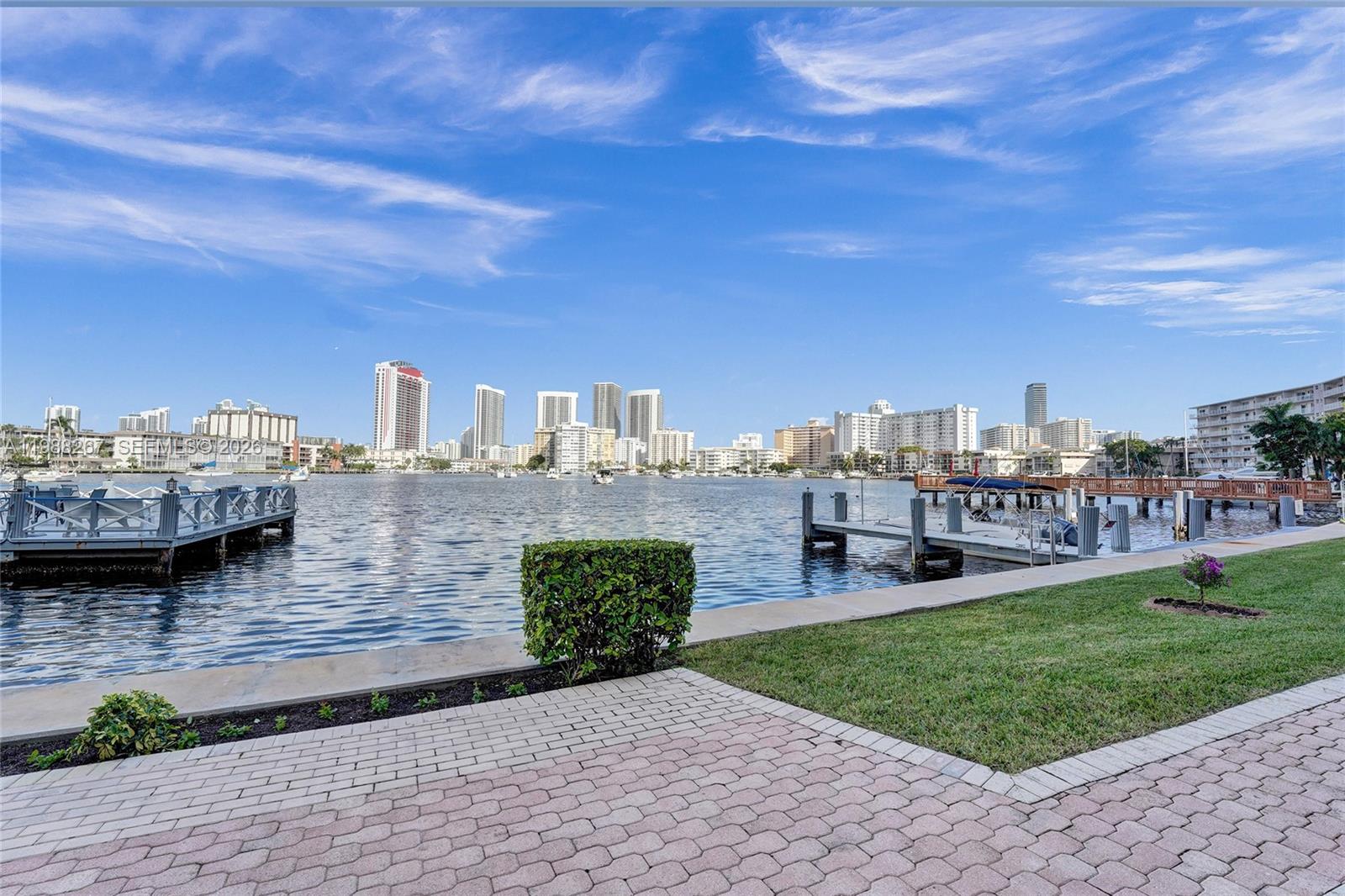 Golden Isles Yacht Club - Residential