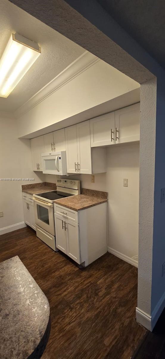 MARQUESA CONDO - Residential Lease